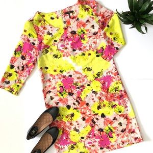 Daisy Fuentes digital florals shift dress sz M EUC